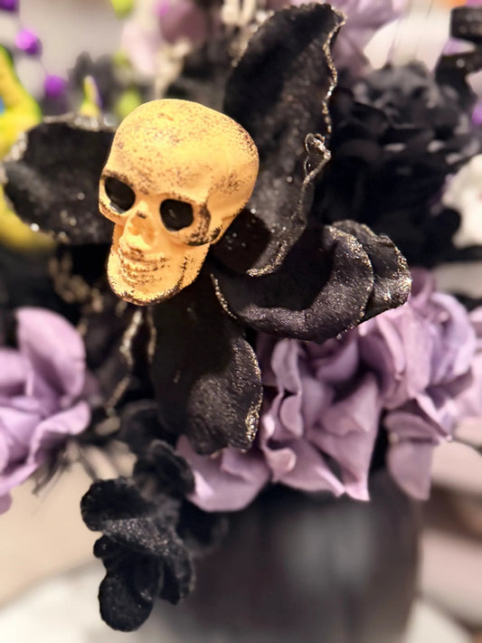 Tulu Prints & Designs Skull & Bones Halloween Bouquet in Black Pumpkin Vase - Seasonal & Holiday Decorations Home Decor