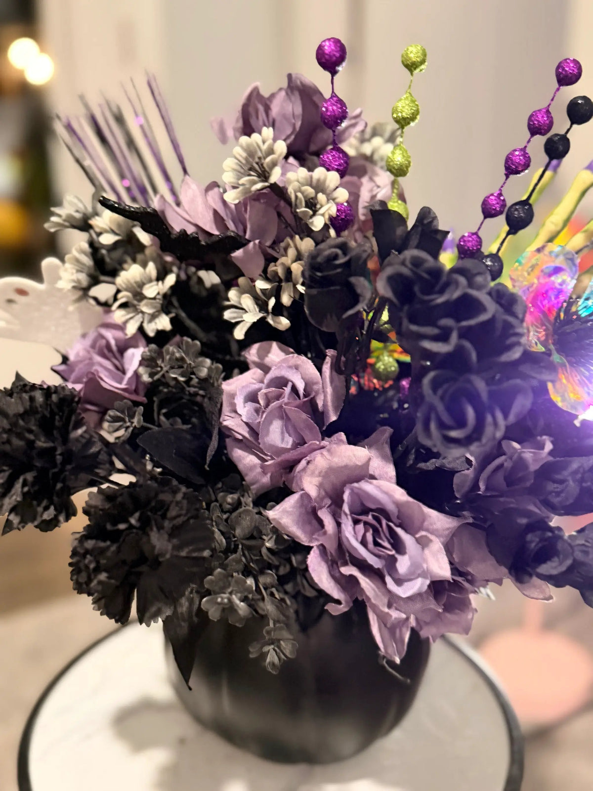 Tulu Prints & Designs Skull & Bones Halloween Bouquet in Black Pumpkin Vase - Seasonal & Holiday Decorations Home Decor