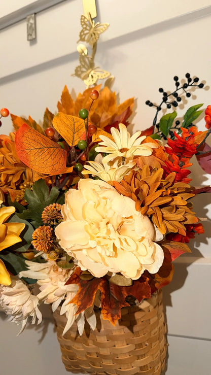 Golden Autumn Door Basket — Cream, Gold & Rust Floral